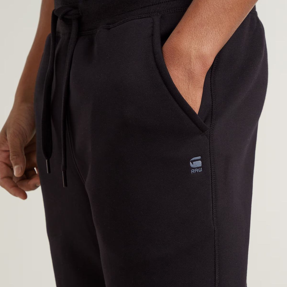 G-STAR RAW Ανδρικό Παντελόνι Φόρμας Βαμβάκι/Πολυεστέρας Μαύρο Slim Fit D15653-C235-6484/dk black 1821603