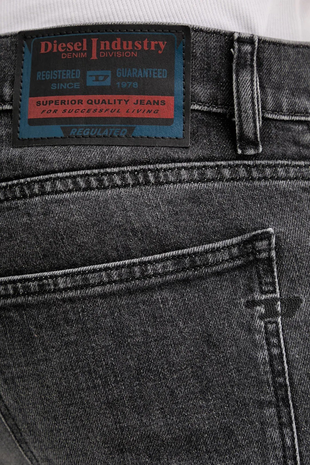DIESEL Ανδρικό Παντελόνι Jeans 2019 D-STRUKT Βαμβάκι/Ελαστάνη Γκρί Slim Fit A0355809N49-02 1821837