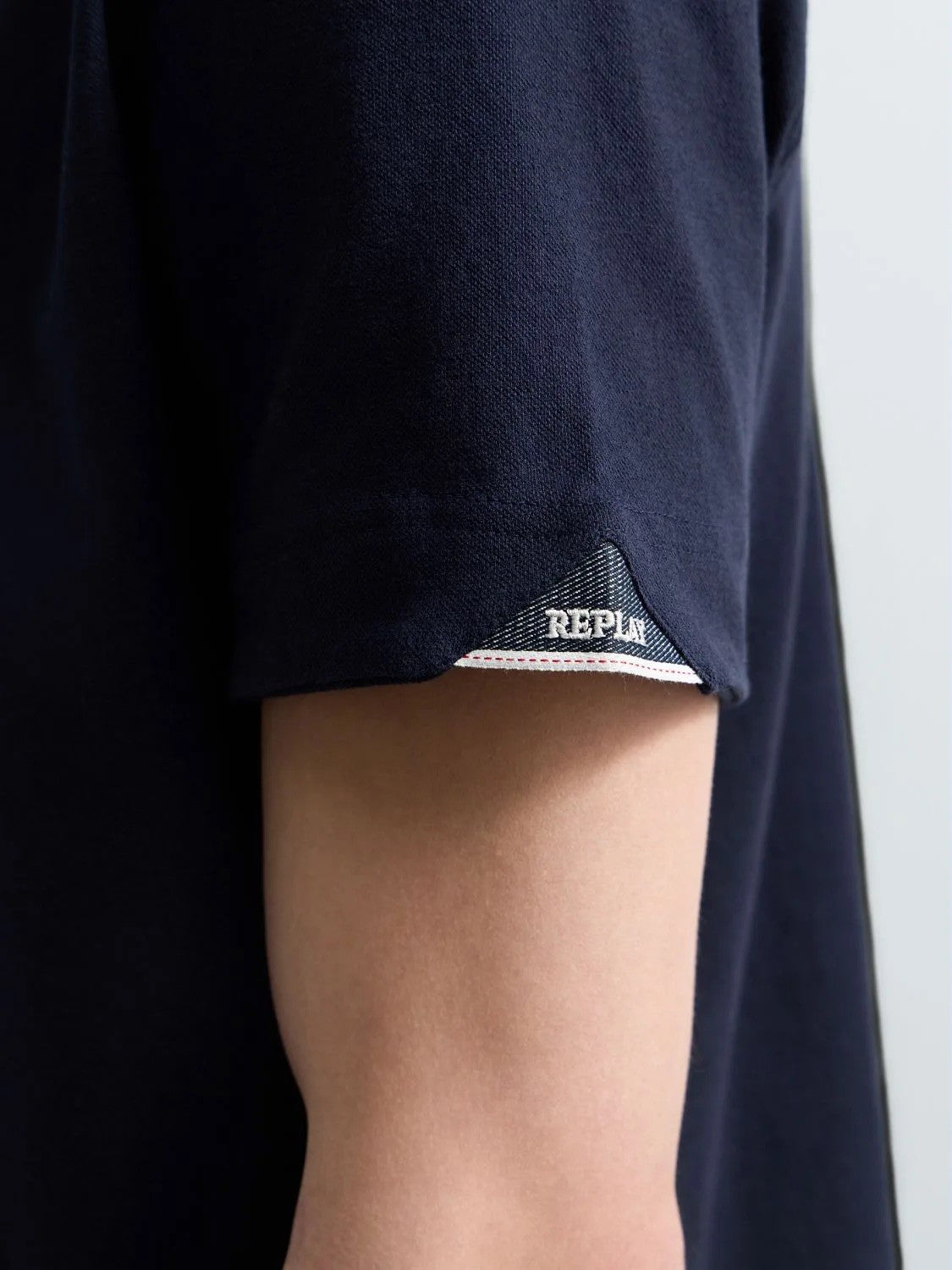 REPLAY Ανδρικό T-Shirt Polo Βαμβάκι/Ελαστάνη Μπλέ Regular Fit M3431.000.21868.576-970 NAVY 1823376