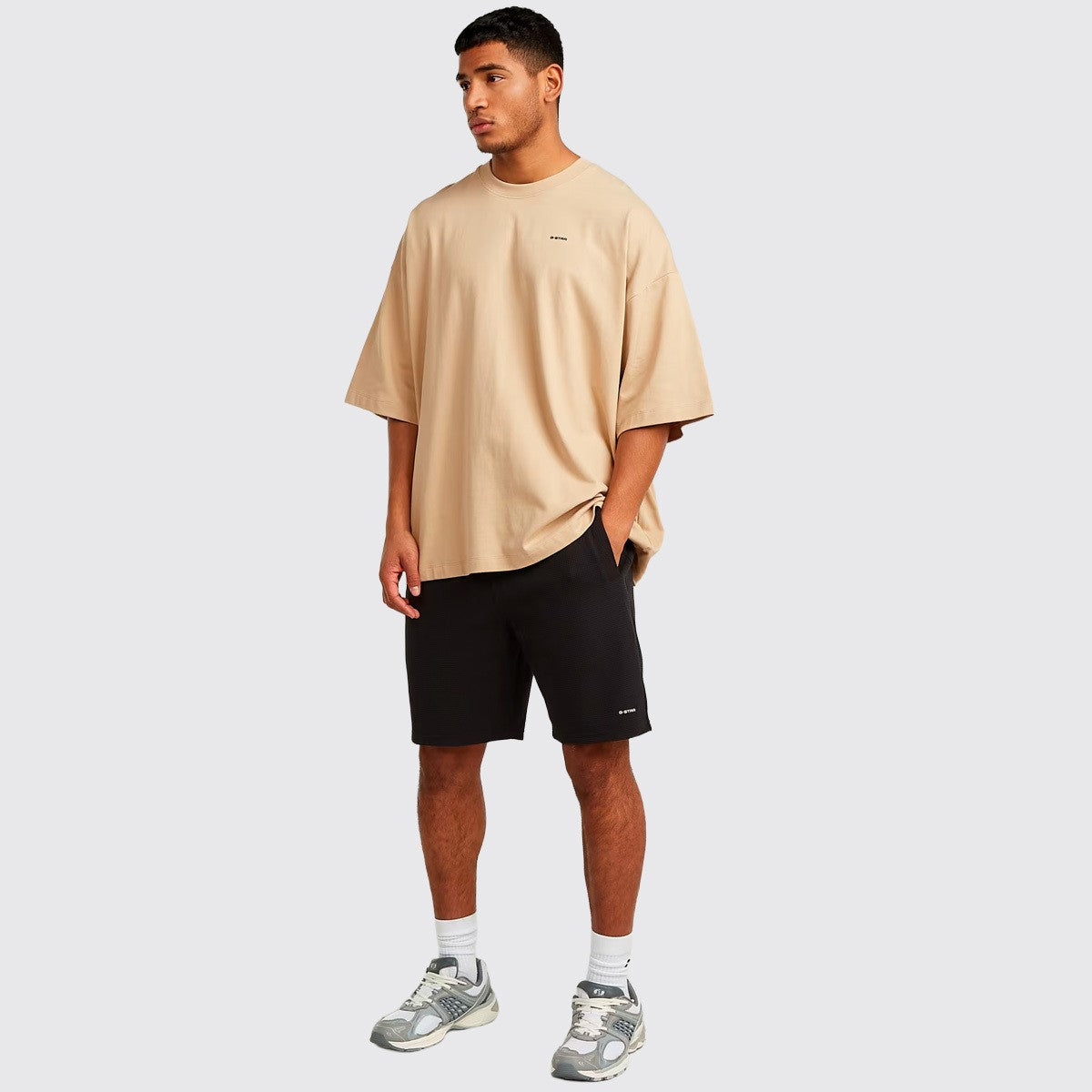 G-STAR RAW Ανδρική Βερμούδα Cargo Βαμβάκι/Πολυεστέρας Μαύρη Relaxed Fit D29112-E383-6484-6484-dk black 1825026