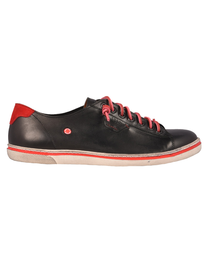 duncan robinson sneakers